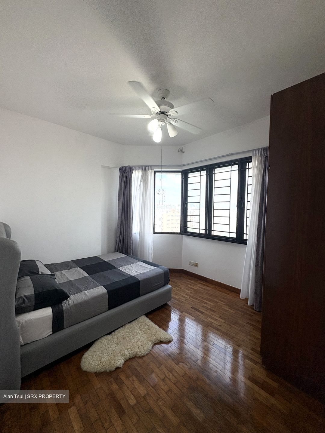 Simsville (D14), Condominium #617375321
